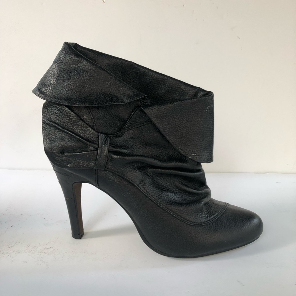 Report Black Booties - Picture 6 of 11